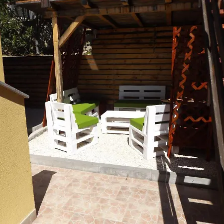 House Evelin *